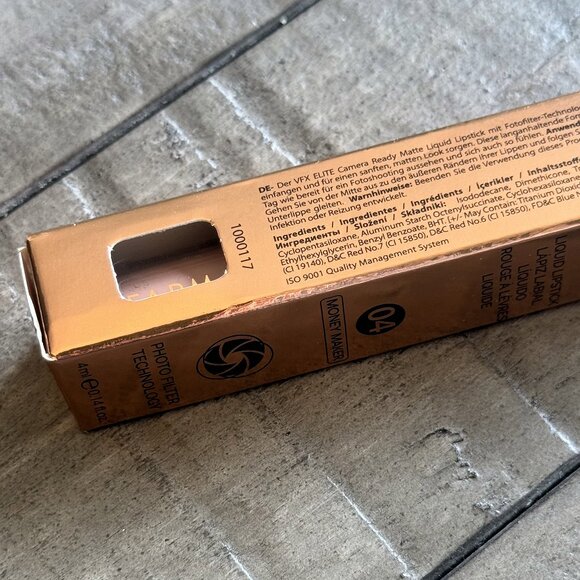 FARMASI VFX Elite Matte Liquid Lipstick #04 Money Maker Long Lasting NIB - Picture 3 of 6